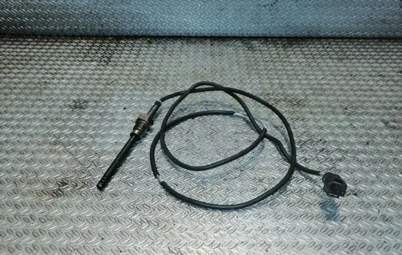Mercedes-Benz Sprinter W906 Exhaust gas temperature sensor A0051531028