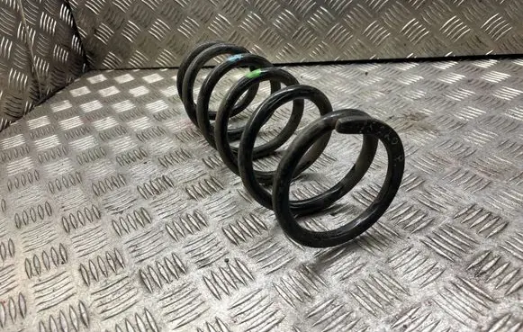 Lexus IS 220D-250-350 Front coil spring 