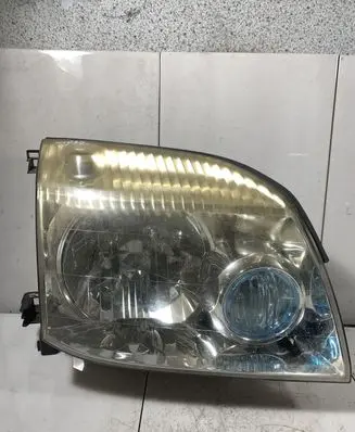 Nissan X-Trail T30 Headlight/headlamp 1669