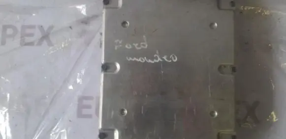Ford Mondeo MK II Engine control unit/module 96BB12A650SA