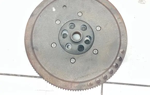 Audi A4 S4 B7 8E 8H Flywheel 058105317F
