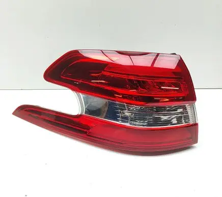 Peugeot 308 Rear/tail lights 9678093980