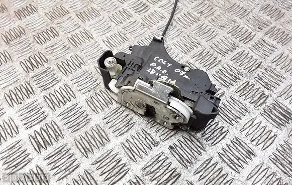 Mitsubishi Colt Front door lock