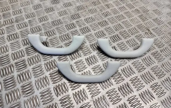 Volkswagen Golf V A set of handles for the ceiling 1k0857607hk