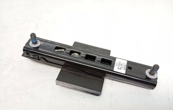 Ford Focus Seat belt height adjuster AM51611C46AB 170112 616140100D