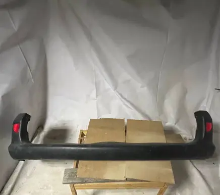 Renault Kangoo I Front bumper mounting bracket 7700304879