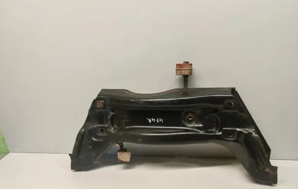 Seat Ibiza III (6L) Front subframe 6Q0199347D