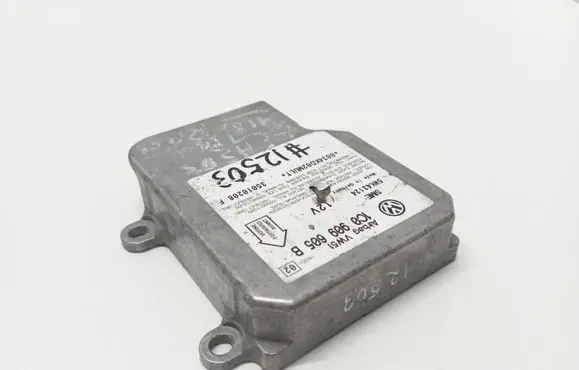 Volkswagen PASSAT B5.5 Airbag control unit/module 1C0909605B 5WK43124 35010208F