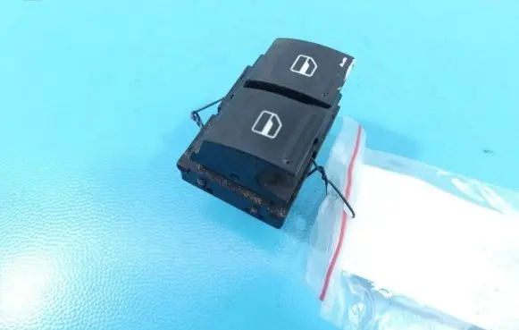 Volkswagen Polo V 6R Electric window control switch IMPRK1238800