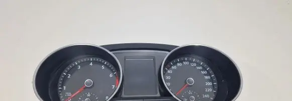 Volkswagen Polo V 6R Speedometer (instrument cluster) 6C0920740C