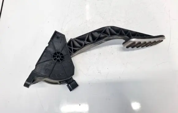 Land Rover Range Rover Evoque L551 Accelerator throttle pedal GK7M9F836BB GK7M-9F836-BB