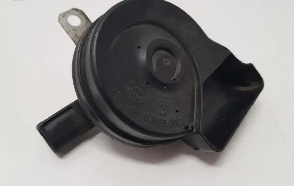 Skoda Fabia Mk3 (NJ) Horn signal 5Q0951221A