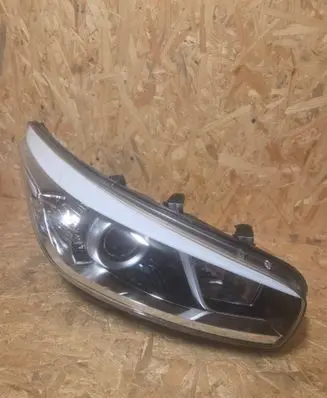 KIA Pro Cee'd II Headlight/headlamp R009B48002A 92102A2480