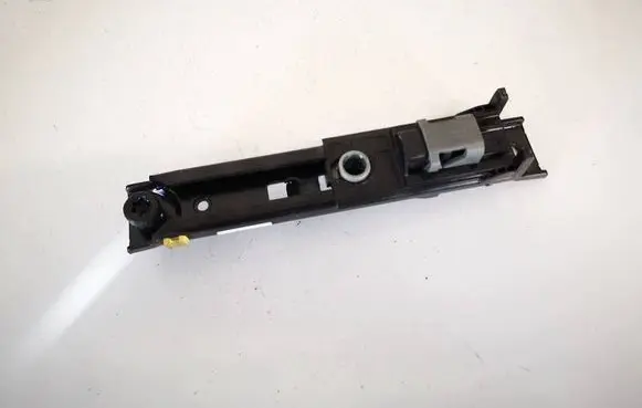 Chevrolet Cruze Seat belt adjustment rail 13580168