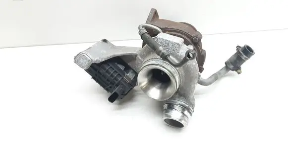 BMW 1 E81 E87 Turbo 7810189 7673780