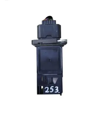 Nissan Qashqai Mass air flow meter 226807S000 AFH70M38