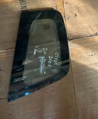 Honda Civic Rear side window