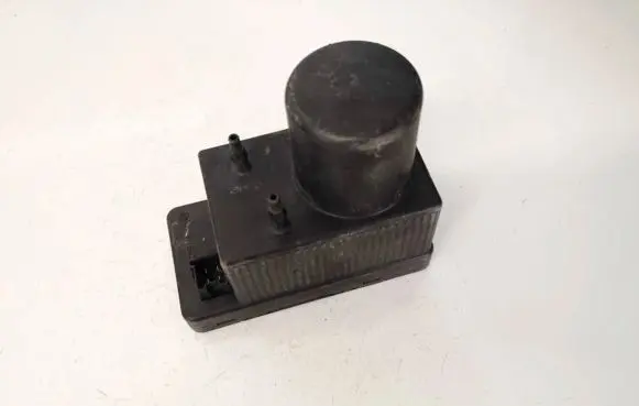 Vacuum pump