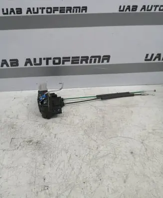 Hyundai i20 (PB PBT) Front door lock 813201J050
