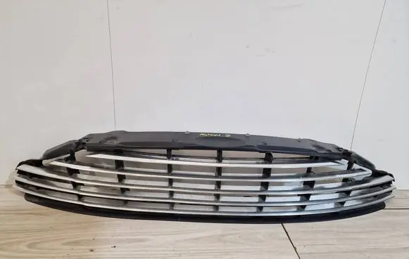 Aston Martin Vanquish V12 Front grill Cd33-8190-ad