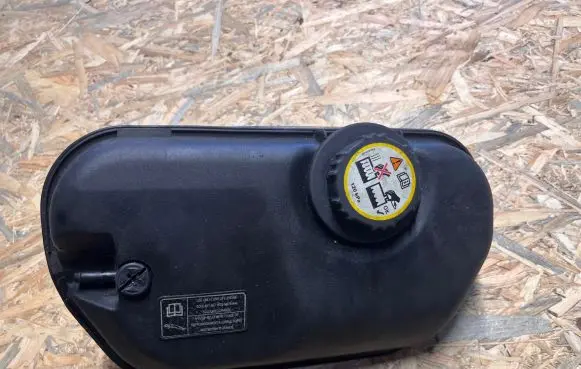 Jaguar S-Type Coolant expansion tank/reservoir 4R838A080AB