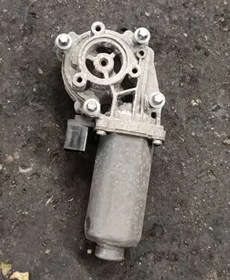 BMW X5 E70 Gearbox-reducer motor 0130008507