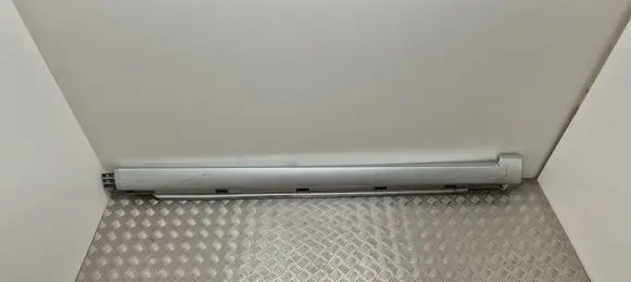 Volkswagen PASSAT B7 Sill 3AA853856