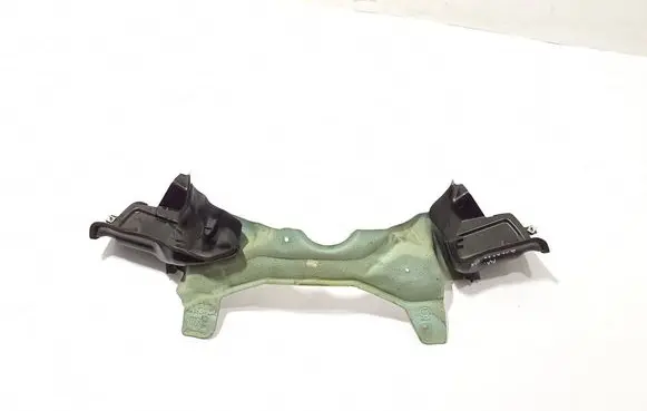 Exhaust heat shield