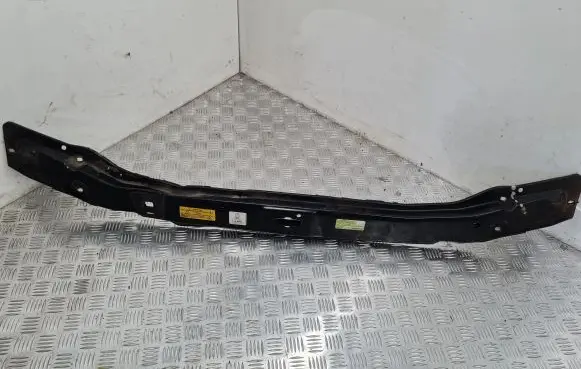 Mercedes-Benz Vito Viano W638 Top upper radiator support slam panel