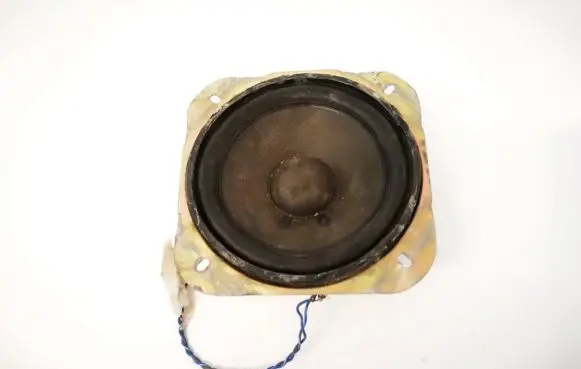 Audi A4 S4 B5 8D Front door speaker c5554