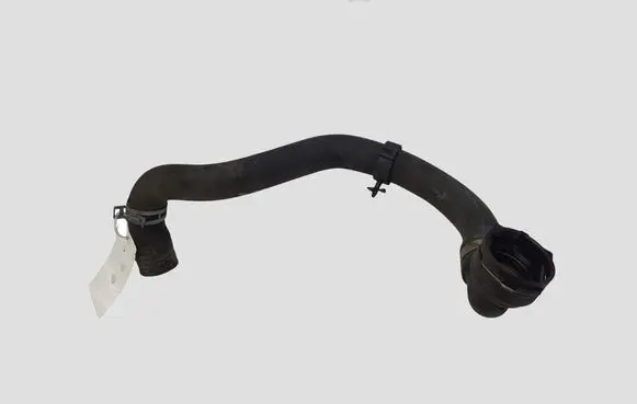 Volvo V40 Engine coolant pipe/hose