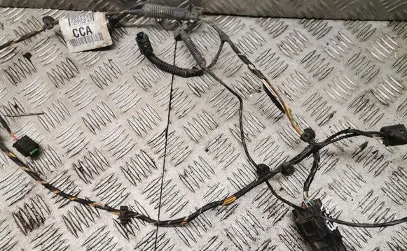 Ford Focus Parking sensor (PDC) wiring loom 8m5t15k686