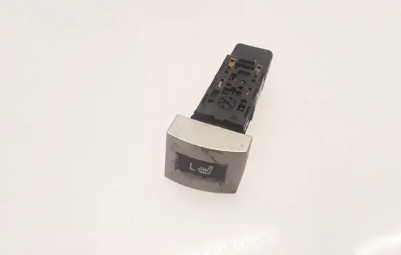 KIA Carnival Seat heating switch