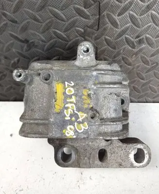 Audi A3 S3 A3 Sportback 8P Engine mount bracket 1K0199262M