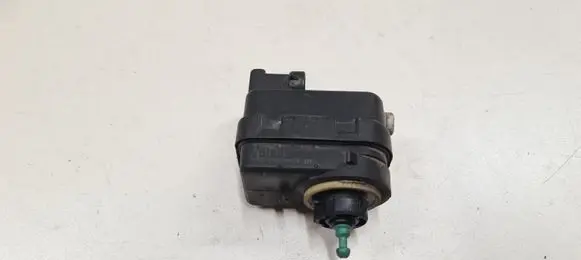 Renault Laguna II Headlight level adjustment motor R7700840141