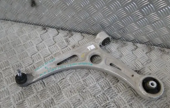 KIA Niro Front upper control arm/wishbone 
