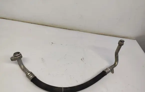 Air conditioning (A/C) pipe/hose