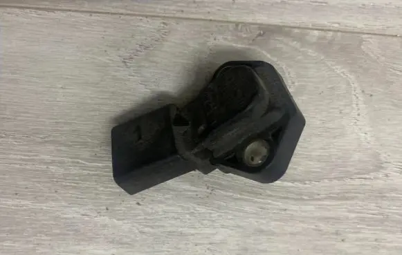Toyota Avensis T250 Air pressure sensor 038906051 0281007172