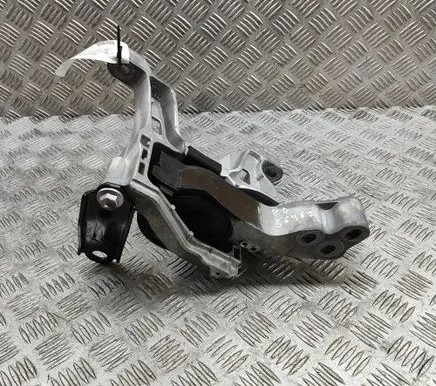 Mazda 3 Engine mount bracket BHAW39060