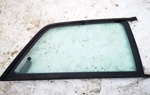Audi A3 S3 8L Rear side window