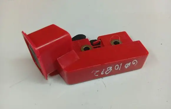 Ford Focus Seat back rest lock catch 2M51A61382BA