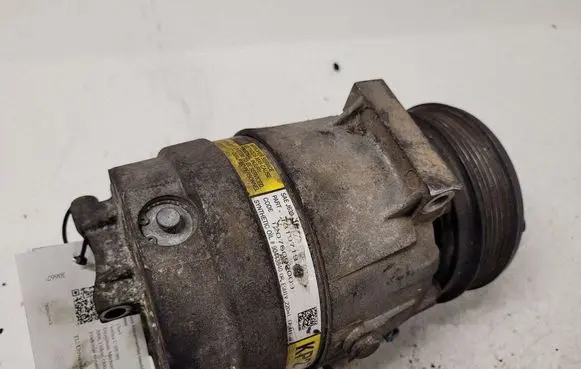 Opel Vectra C Air conditioning (A/C) compressor (pump) 131971979 120760292009 SAEJ639