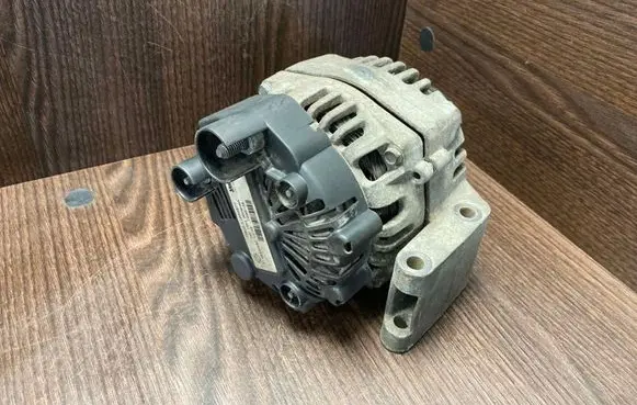 Fiat Fiorino Generator/alternator 51944877 2623609A