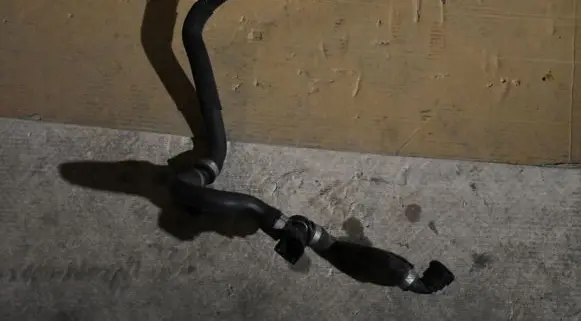 BMW X3 G01 Engine coolant pipe/hose 979762355595