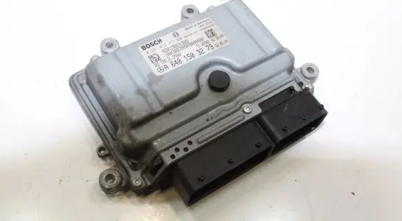Mercedes-Benz A W169 Engine control unit/module A6401503279 0281012377