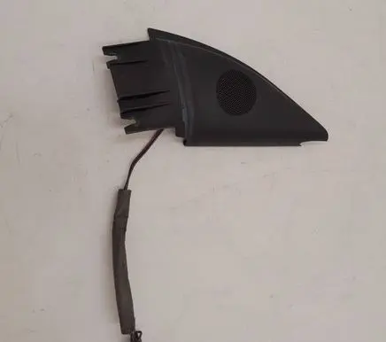 Volkswagen PASSAT B5 Front door high frequency speaker 3B0837994