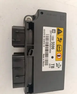 Opel Insignia A Airbag control unit/module 13505596 AS5596T092610596