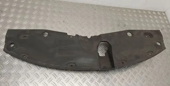 Radiator trim