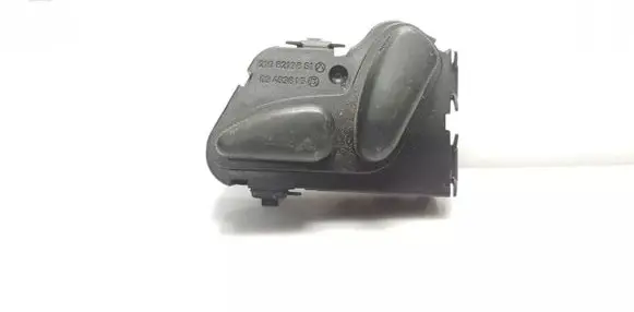 Mercedes-Benz E W210 Seat control switch 2108213851