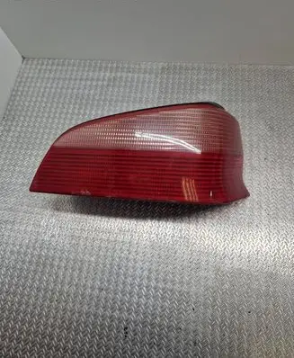 Peugeot 106 Rear/tail lights 2274d